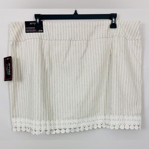 ATTYRE KATHERINE PULL ON SKORT HORIZONTAL KHAKI STRIPES WITH DOT DETAIL AT HEM